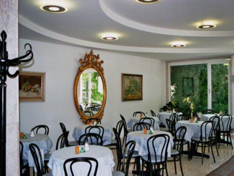 Dom Hotel Linz Exterior foto